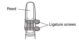 Yamaha YDS-150 Digital Saxophone - Loosen the ligature screws