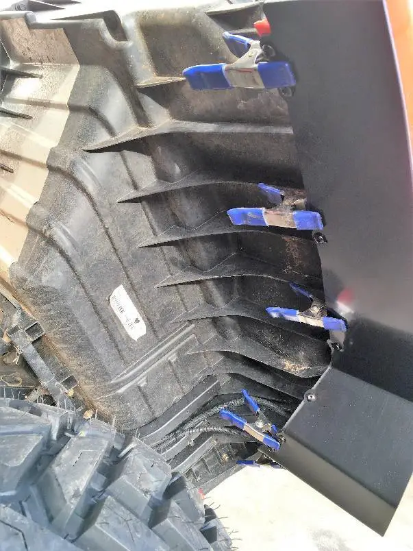 MUDBUSTERS-1049-CAN-AM-Commander-FIG-5