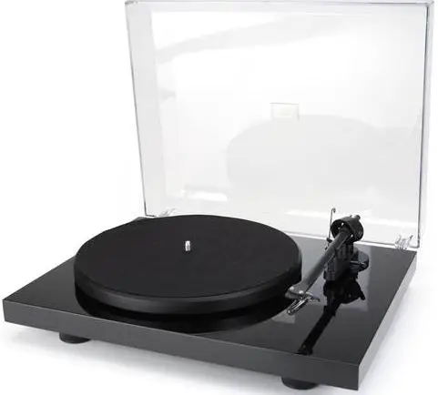 Pro-Ject Debut III DC Piano product