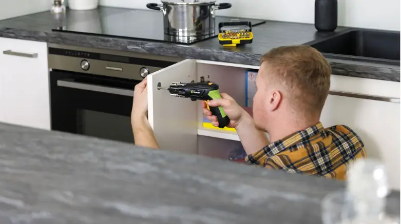 Fieldmann Fds 1013 A Cordless Screwdriver Instruction Manual Fieldmann Fds 1013 A Cordless Screwdriver Instruction Manual