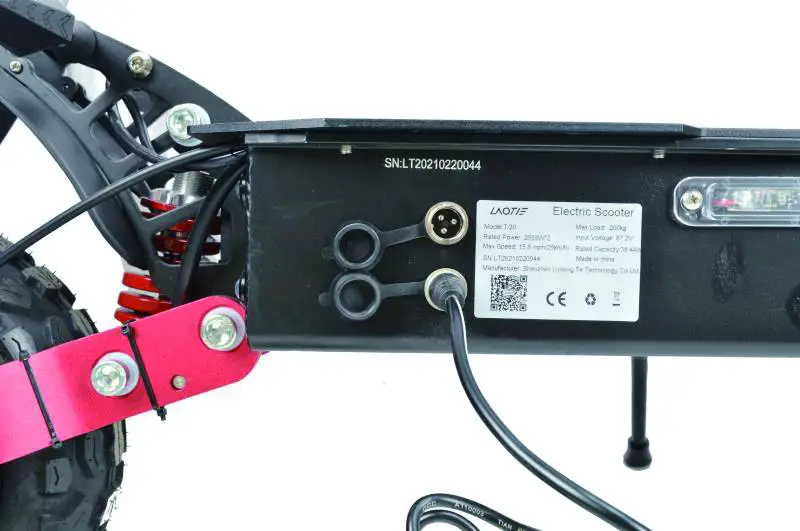 LAOTIE Electric Scooter -plug