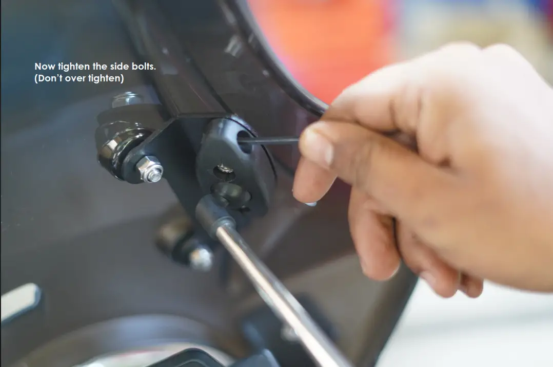 HONDA CB 350 Wanderer Touring Windshield - fig 18