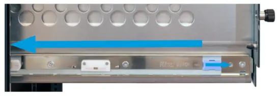 TrueNAS R Series Unified Storage Arrays - drive bay