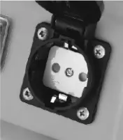 Qlima WDZ510 Wet and Dry Vacuum Cleaner A2