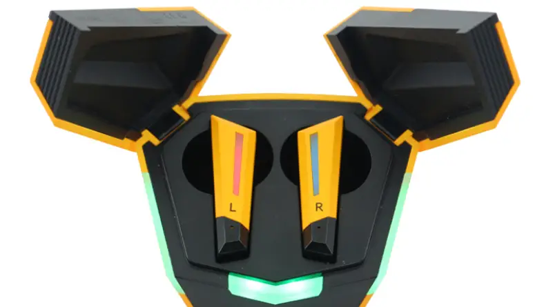 Valore Bti44 Gaming True Wireless Earbuds User Guide Valore Bti44 Gaming True Wireless Earbuds User Guide