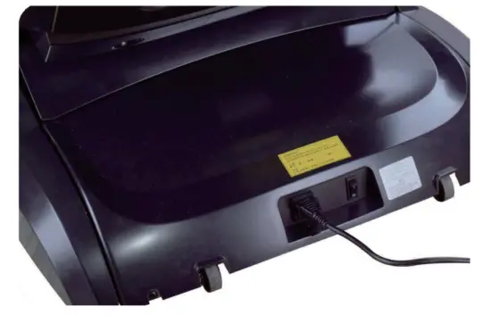 Xiamen Comfort Science Technology Group EC806R Massage Chair - fig 1