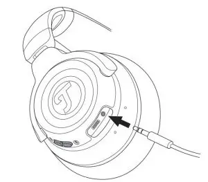 FIG 3 Connecting via the audio cable