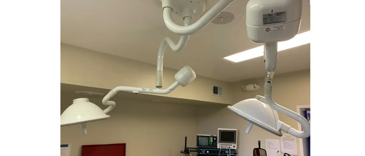 Midmark 255 Ceiling Mounted Light Installation Guide