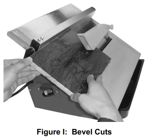 CHICAGO ELECTRIC 69231 7 Inch Portable Wet Cutting Tile Saw - Bevel Cuts