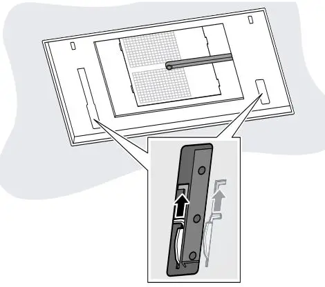 NEFF Ceiling Ventilation Instruction Manual - Push the removal slide inwards to loosen the mounting brackets