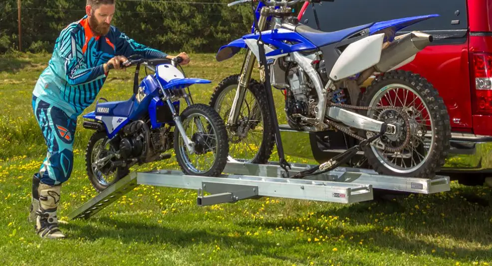 Black Widow Amc-600-2-pro Aluminum Double Motorcycle Carrier Instruction Manual