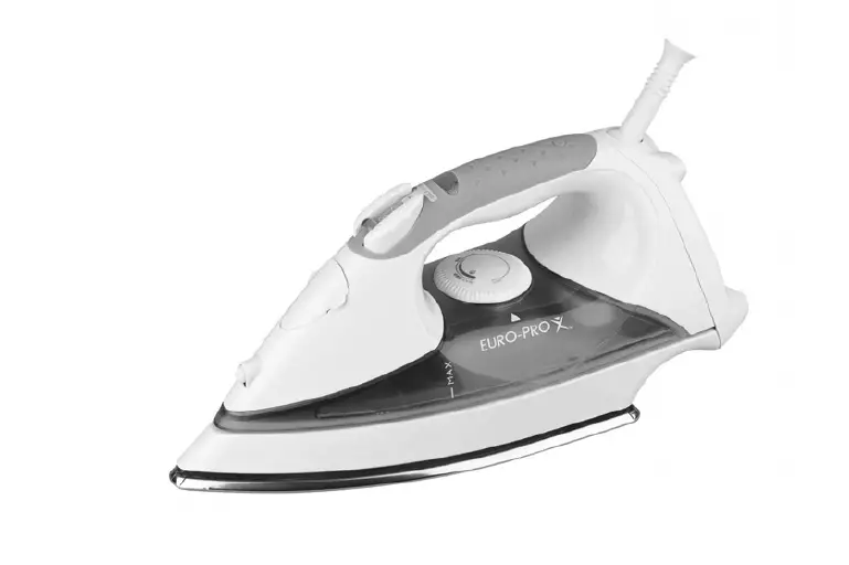 Shark Gi465 Series 1400 Watt Iron User Manual Shark Gi465 Series 1400 Watt Iron User Manual