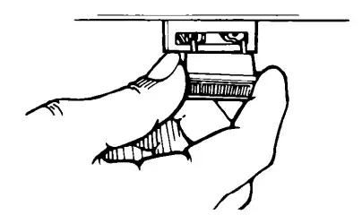 Whirlpool EV150N No-Frost Upright Freezer - The signal light 3