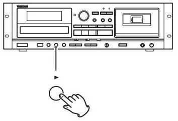 TASCAM CD Player Cassette Deck Owner’s Manual - Press the USB Play