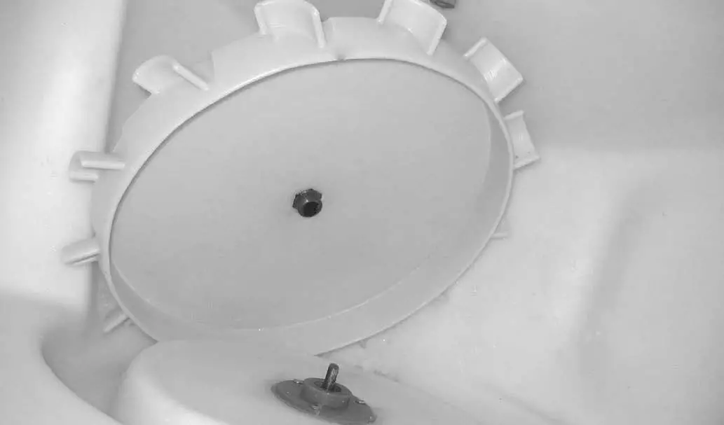 MANITOWOC-SPA-160-120-lbs-Ice-Storage-Dispenser-15