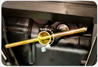 GENMAX GM5500i 5500 Watt Gasoline Inverter Generator - SERVICE AND MAINTENANCE 6