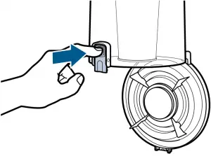 Bissell-2999-Emptying-the-Dirt-Tank