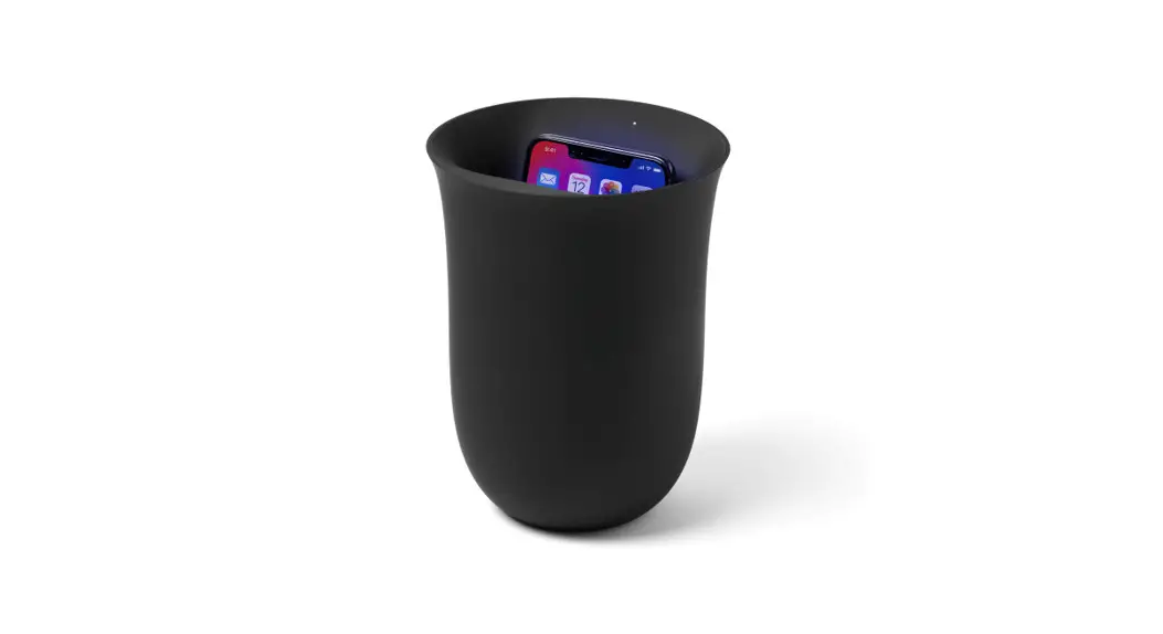 Lexon Lh59 Wireless Charging Station With Built-in Uv Sanitizer User Manual