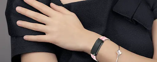 Q-band Q-68hr Accurate Health And Fitness Tracker Watch User Manual Q-band Q-68hr Accurate Health And Fitness Tracker Watch User Manual