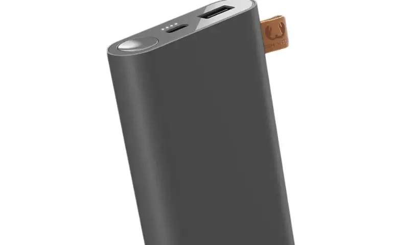 Fresh N Rebel 12000 Mah Automatic Translation Powerbank User Guide Fresh N Rebel 12000 Mah Automatic Translation Powerbank User Guide