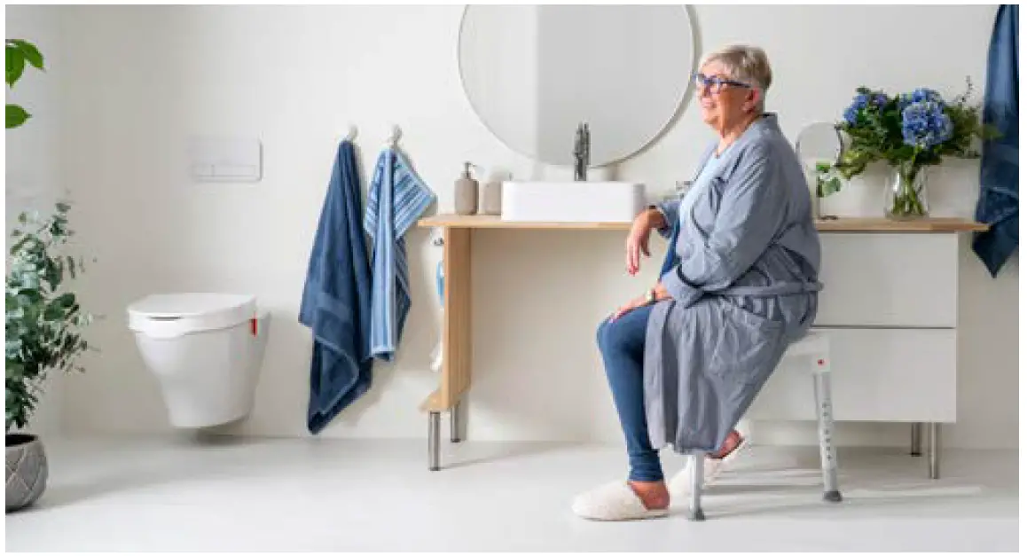 etac-Cloo-Toilet-Seat-Raiser-with-Armrests-FIG-6