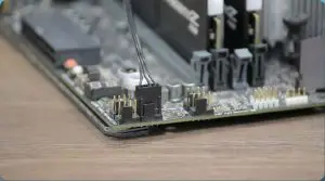 InWin SR2436PRO All-In-One Twin Turbines Liquid CPU- Header