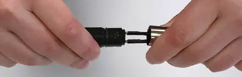 Solinst 105 Well Casing and Depth - Figure 1