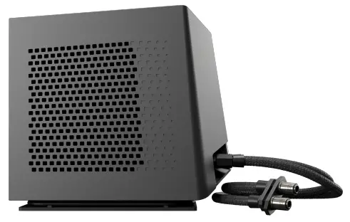 XMG OASIS Portable Laptop Watercooling