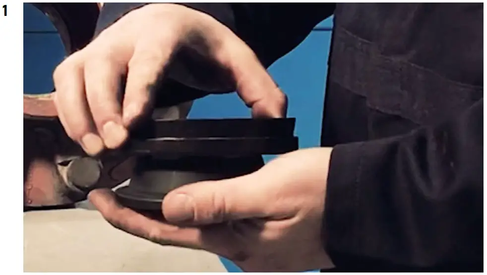 TIGER TOOL 10910 Bearing Race Starter Kit - Figure 1