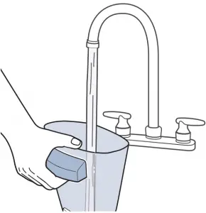 Emptying-Bissell-2551-Dirty-Water-Tank