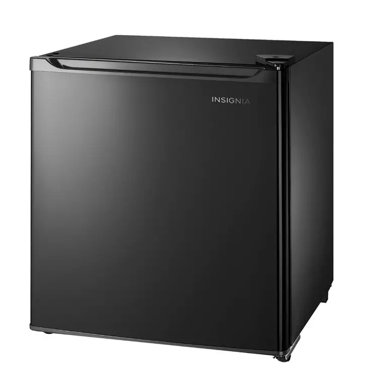 Insignia 1.7 Or 2.6 Cu. Ft. Compact Refrigerator User Manual Insignia 1.7 Or 2.6 Cu. Ft. Compact Refrigerator User Manual