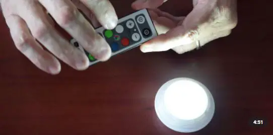 Thovas Ck31 Led Surface-mounted Multi-color Accent Lights With Remote Control Instruction Manual