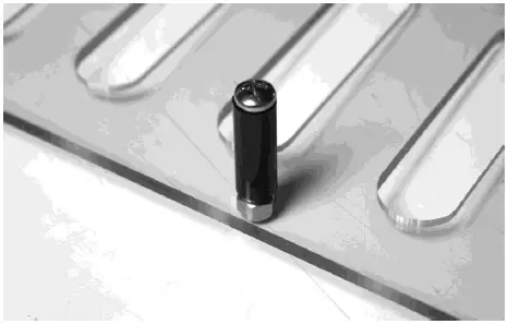 FALCON-RIDGE-AC-WILDCAT-X-RW03-Arctic-Cat-Textron-Wildcat-X-Aero-Vent-Polycarbonate-Rear-Window-FIG-4