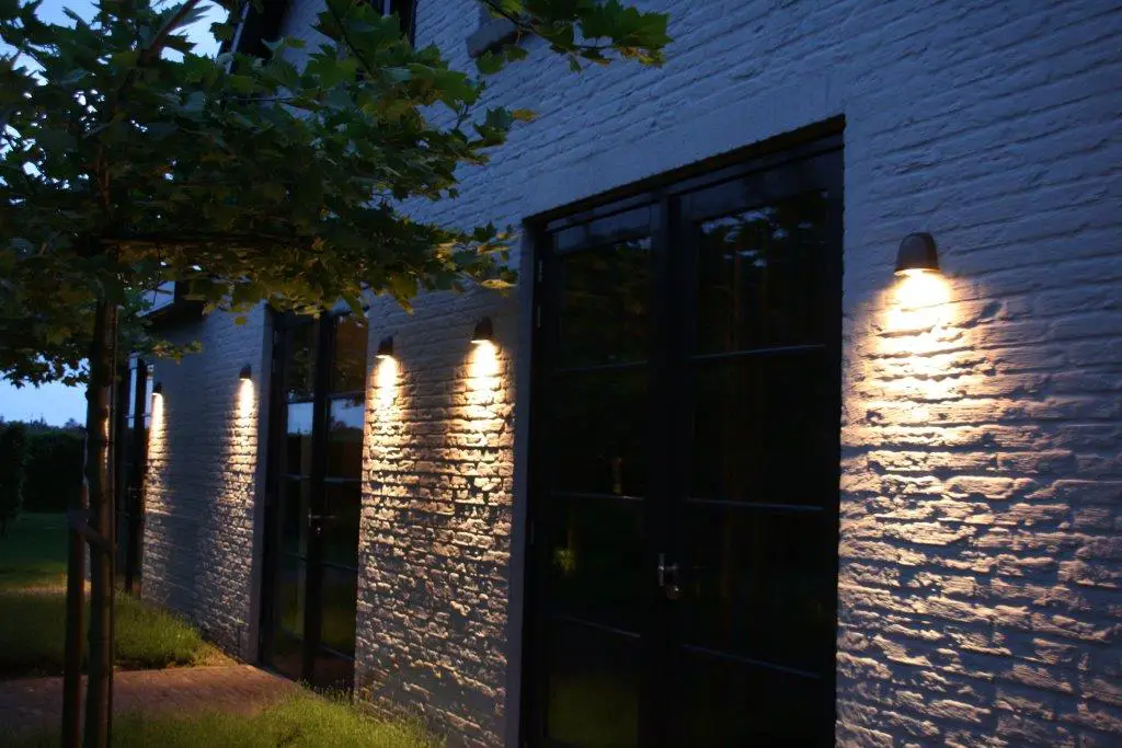 Lucide Makkum Outdoor Wall Light Instructions