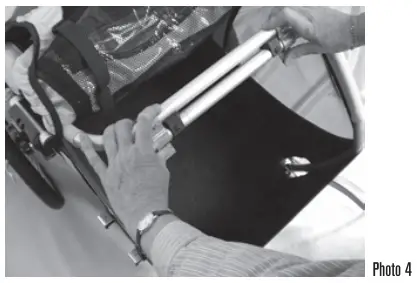 BURLEY-0840840002204-Tail-Wagon-2008-Pet-Trailer-FIG-3