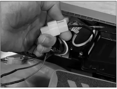 Razor-W13112144015-Power-Core-E90-Sprint-Controller-FIG 4