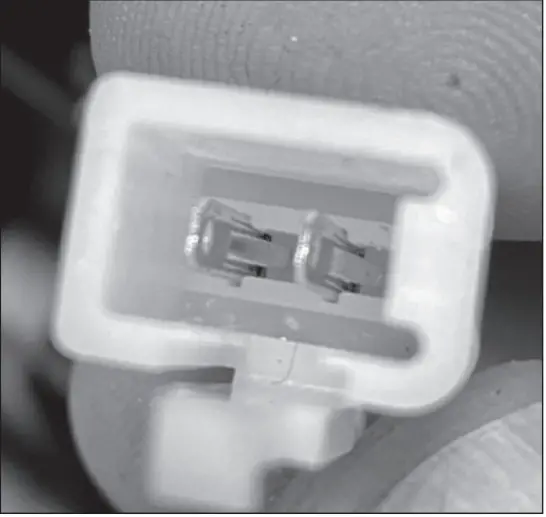 Razor MX125 Charger Port - step 6