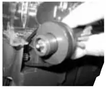 Installing-Bissell-76R9-replacement-brush-belt