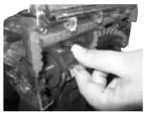 Installing-Bissell-76R9-replacement-brush-belt