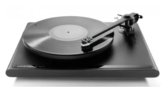 ROKSAN-Attessa-Turntable-PRODUC