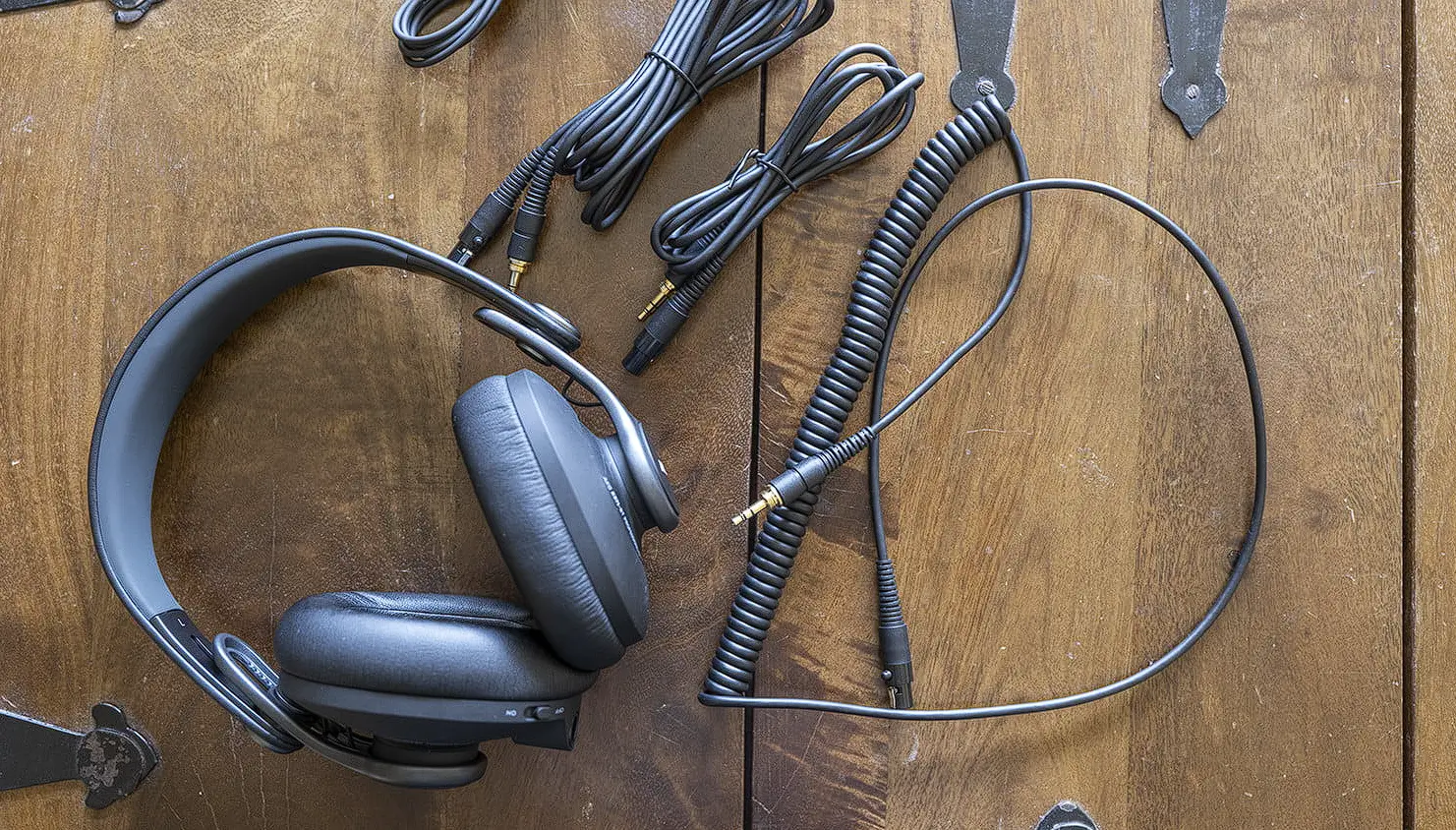 Faqs How To Connect The Headphone User Manual
