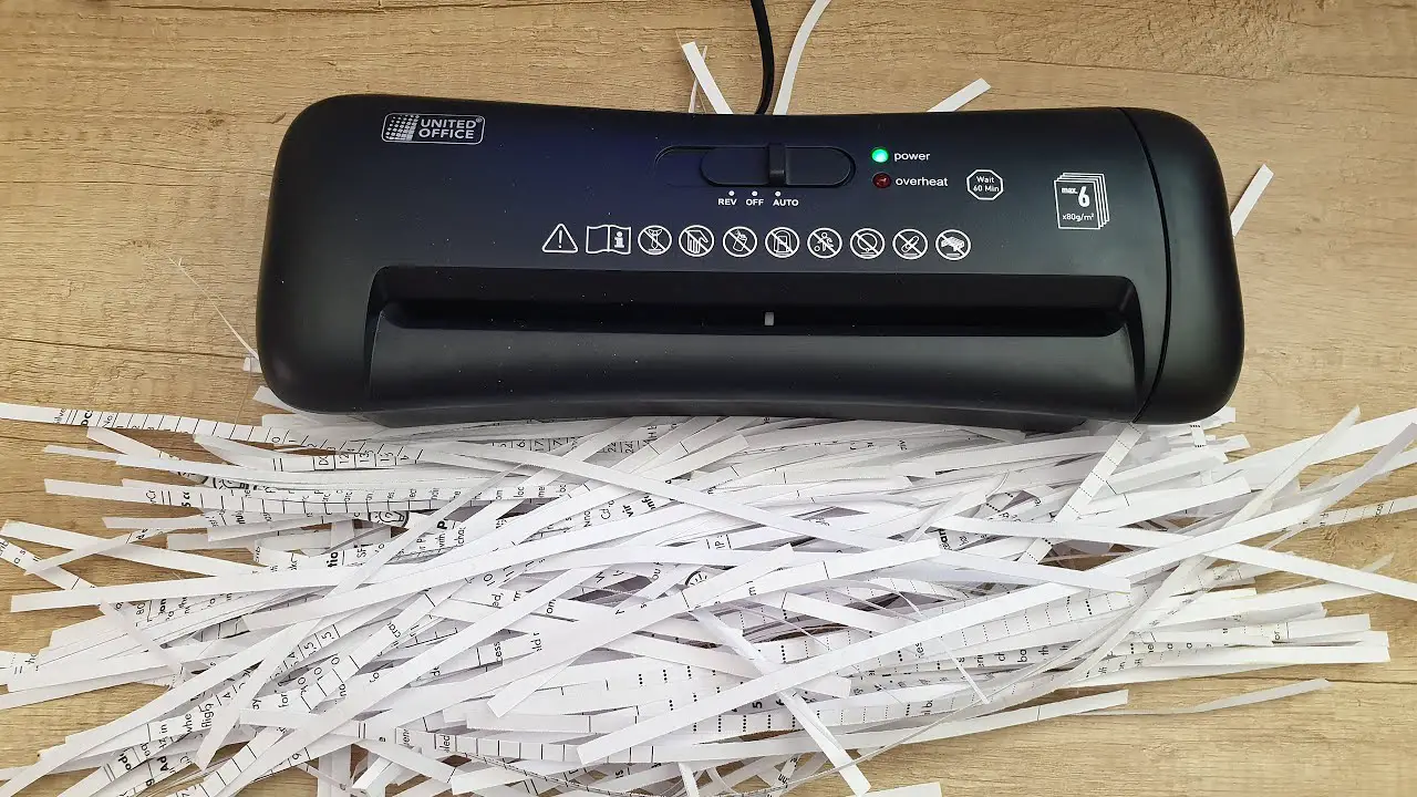 UNITED-OFFICE-UAV-190-B2-Document-Shredder