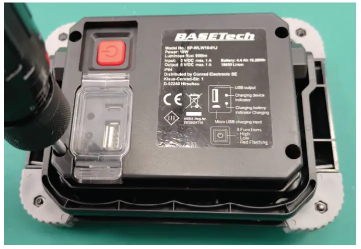 TOOLCRAFT 2522106 Rechargeable LED Work Light - Figure 1