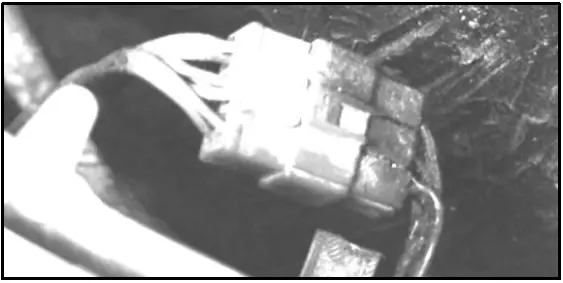 CRUISER-HEAD-FJ60-62-Plug-and-Play-Trailer-Harness-fig-5