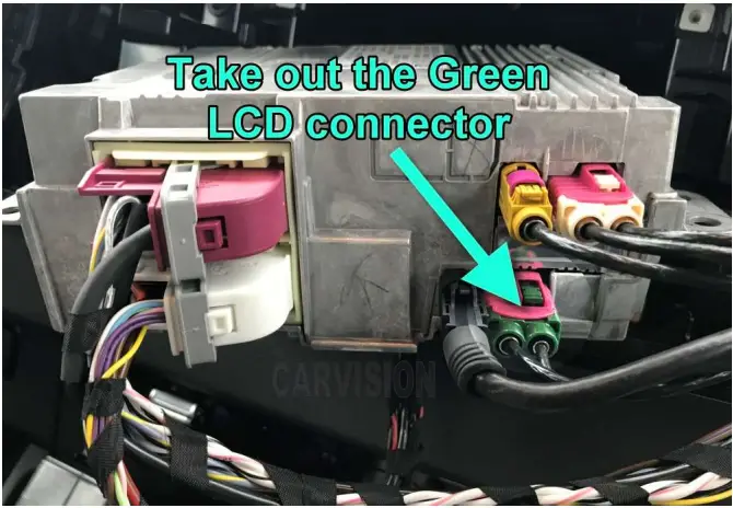 Mercedes-Benz-NTG-5.5-6-MBUX-Camera-Video-Interface-FIG-17