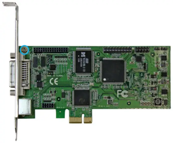 StarTech com PEXHDCAP60L2 PCI Express Capture Card - screwdriver