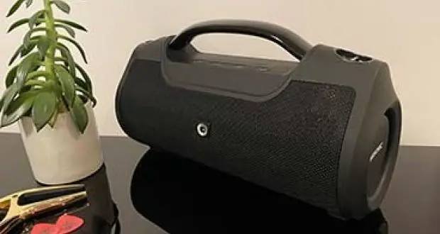 Onesonic Quattro Bluetooth Speaker User Manual