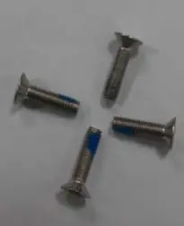 MOXA P16 1MP M12 IP Camera - Screw handle accessory package 3