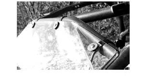 FALCON RIDGE CFMOTO ZForce Aero-Vent Front Windshield FIG (4)