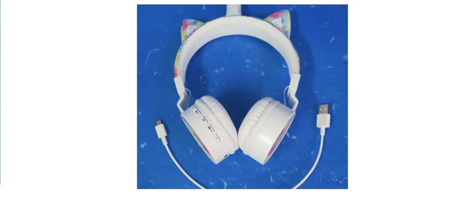 Three Champions Enterprise 3cbthp01 Wireless Headphone User Manual Three Champions Enterprise 3cbthp01 Wireless Headphone User Manual